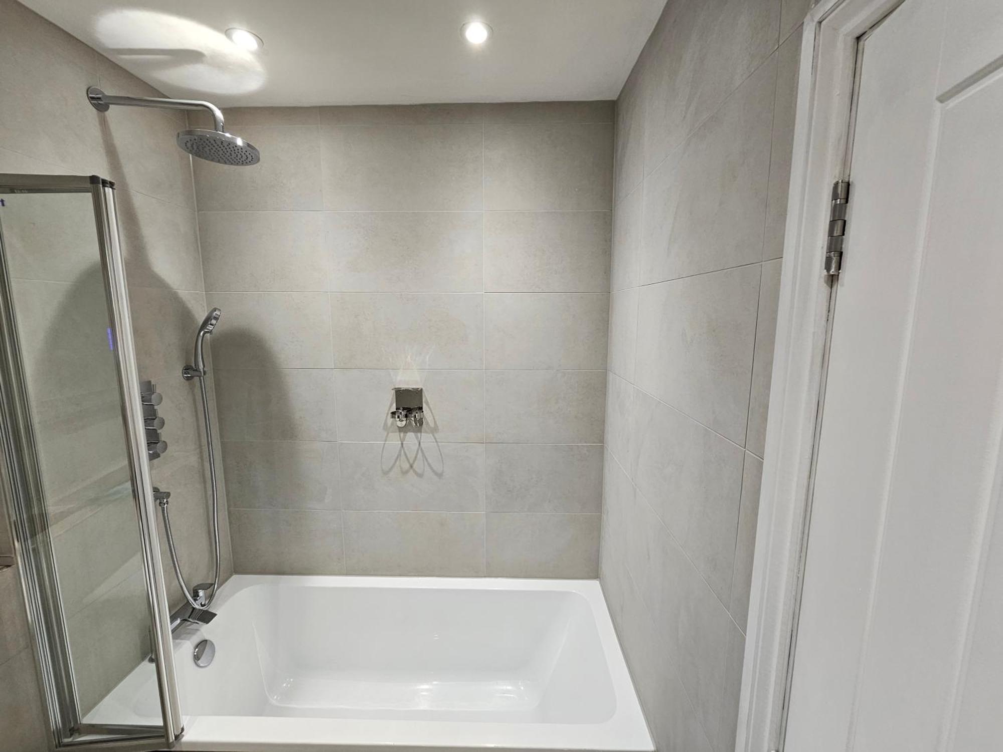 Spacious Modern 2-Bed Parking & Wi-Fi & 65"Oled Bristol Buitenkant foto