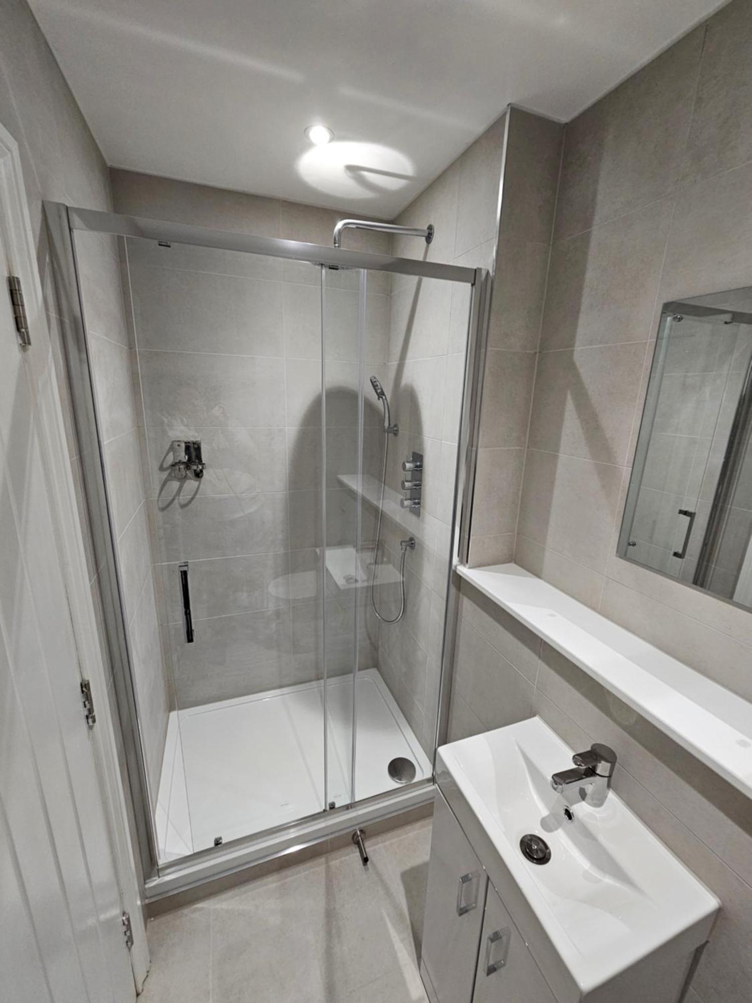 Spacious Modern 2-Bed Parking & Wi-Fi & 65"Oled Bristol Buitenkant foto
